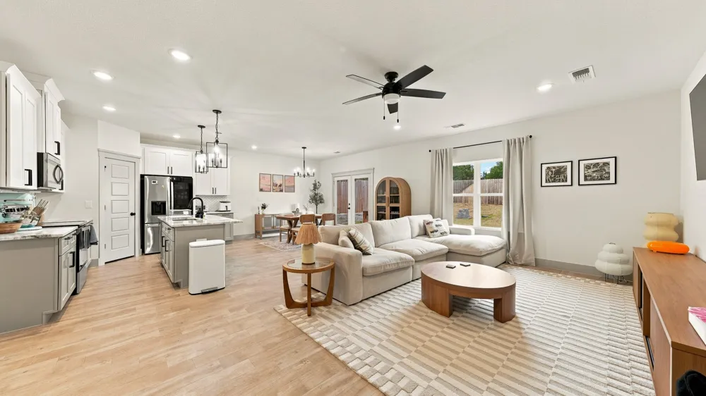 2306 Pedernales Court Granbury, TX 76048