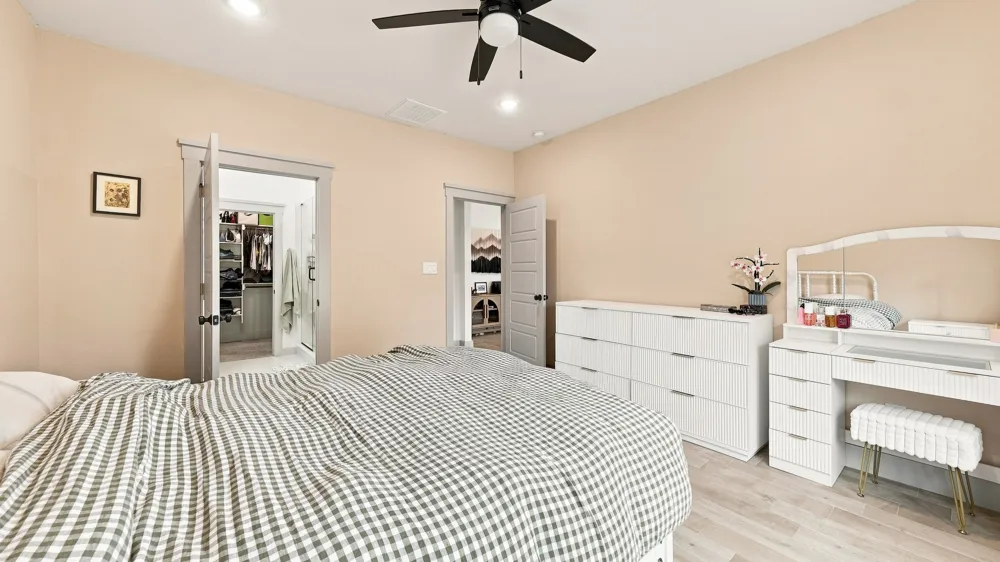 2306 Pedernales Court Granbury, TX 76048