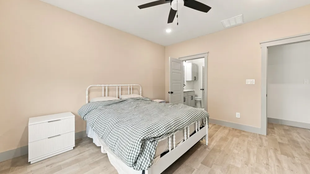 2306 Pedernales Court Granbury, TX 76048