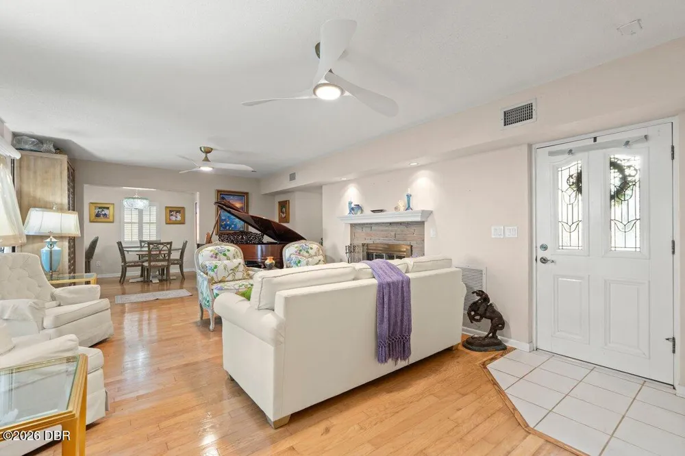 1209 Halifax Avenue Daytona Beach, FL 32118