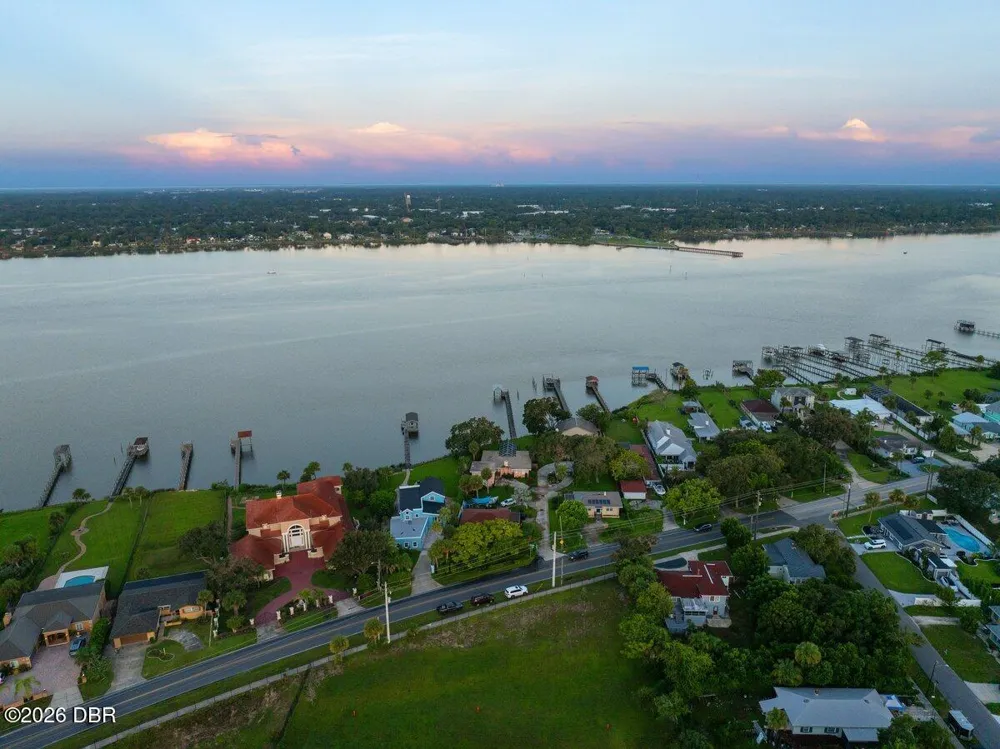 1209 Halifax Avenue Daytona Beach, FL 32118