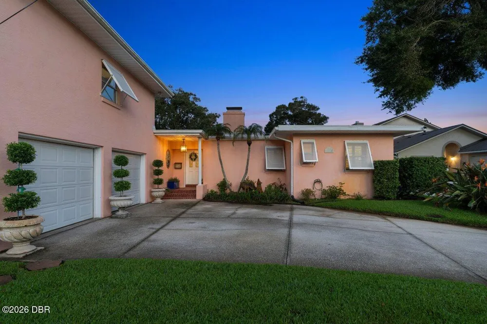 1209 Halifax Avenue Daytona Beach, FL 32118