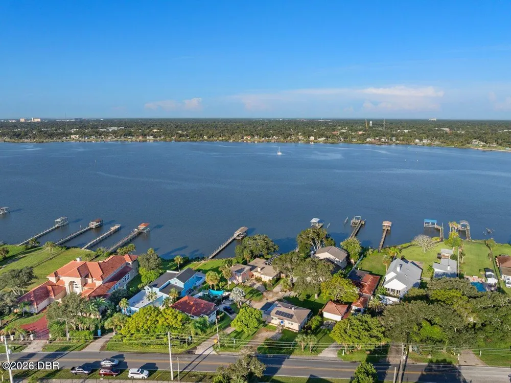 1209 Halifax Avenue Daytona Beach, FL 32118
