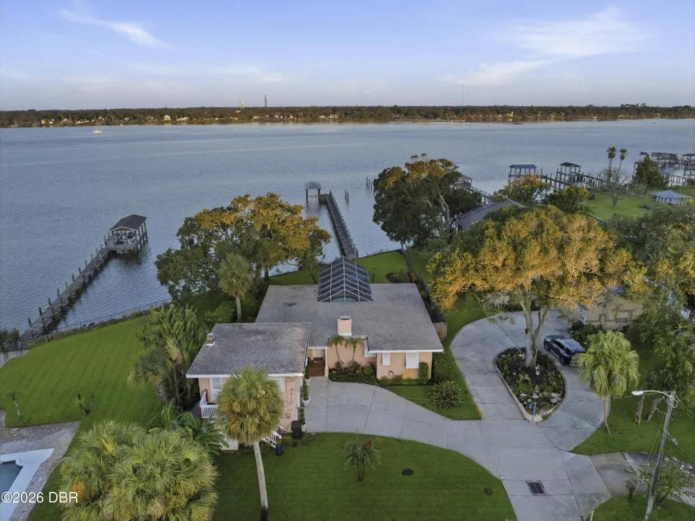 1209 Halifax Avenue Daytona Beach, FL 32118