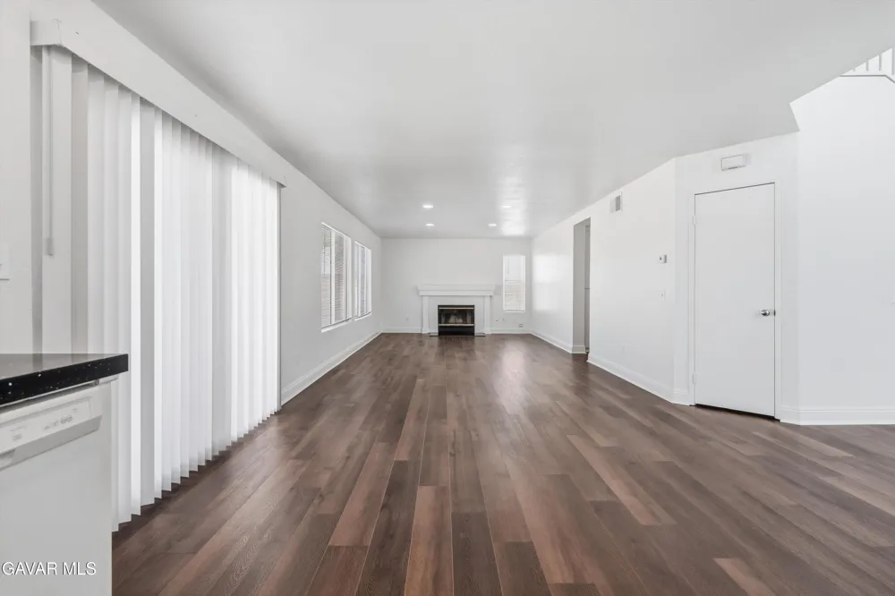 44465 Ranchwood Avenue Lancaster, CA 93536