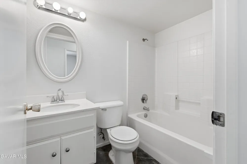 44465 Ranchwood Avenue Lancaster, CA 93536
