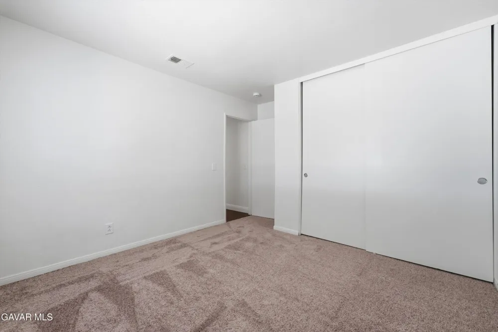 44465 Ranchwood Avenue Lancaster, CA 93536
