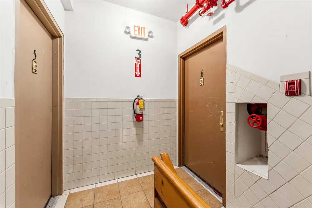 1409 GRAND ST Hoboken, NJ 07030