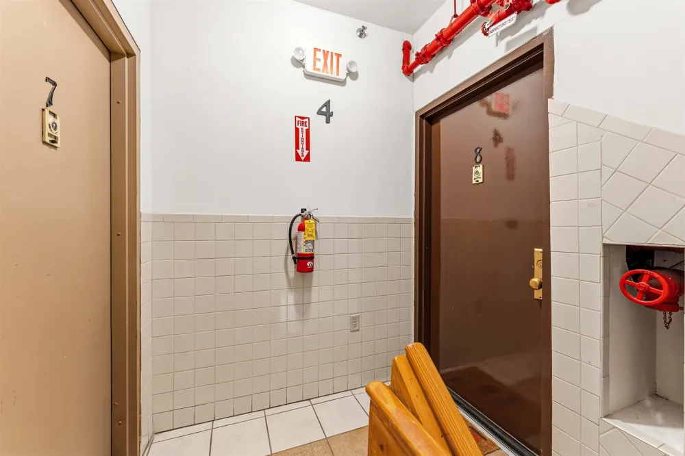 1409 GRAND ST Hoboken, NJ 07030