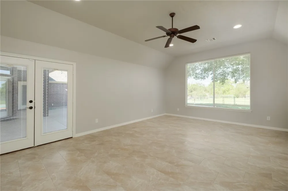 4017 Austins Estates Drive Bryan, TX 77808