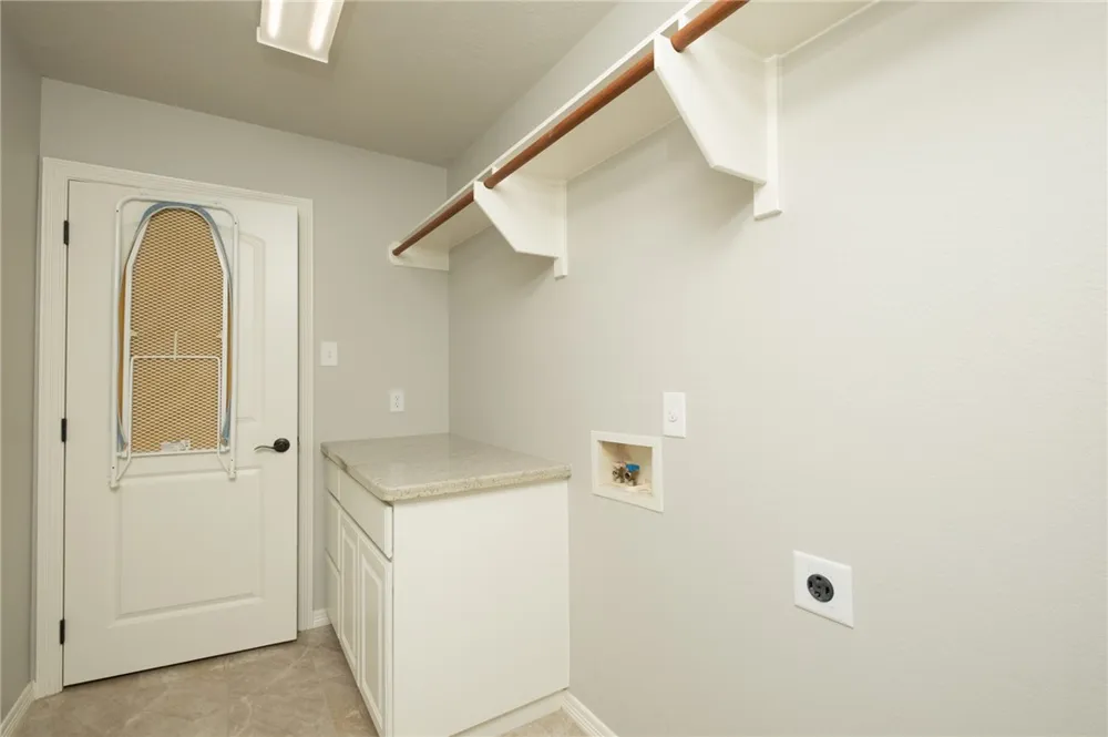 4017 Austins Estates Drive Bryan, TX 77808