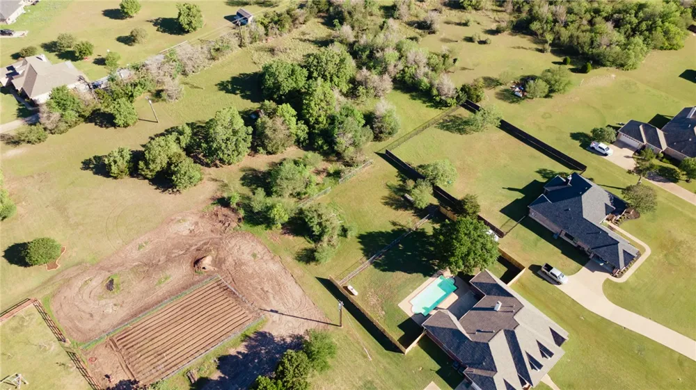 4017 Austins Estates Drive Bryan, TX 77808