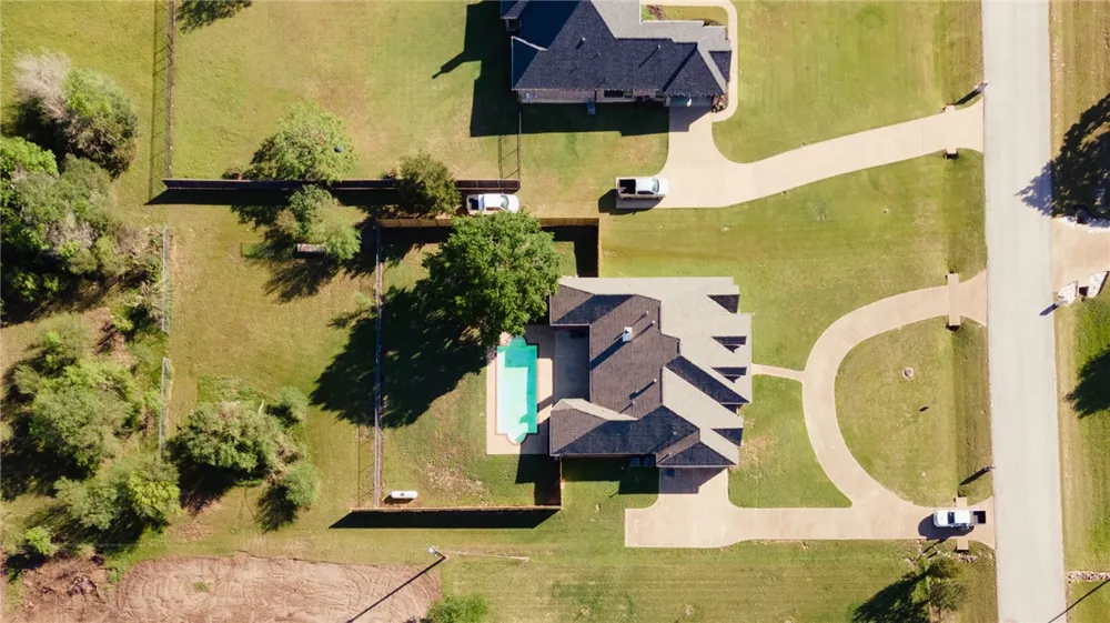 4017 Austins Estates Drive Bryan, TX 77808