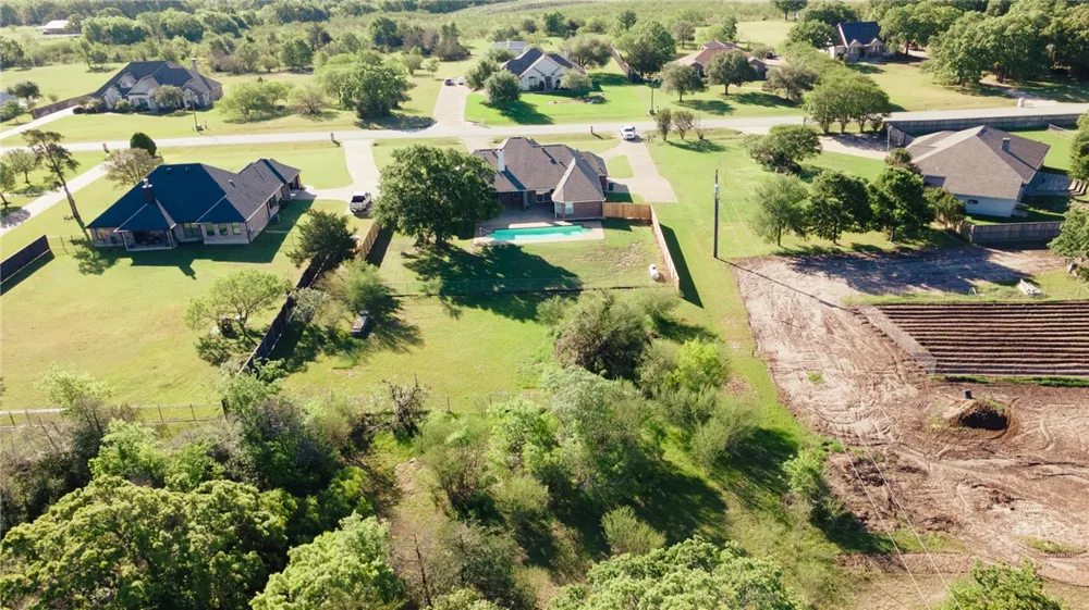 4017 Austins Estates Drive Bryan, TX 77808