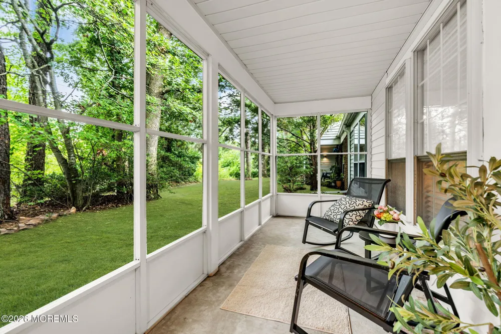 519 Cheshire Court Manchester, NJ 08759