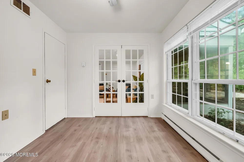 519 Cheshire Court Manchester, NJ 08759