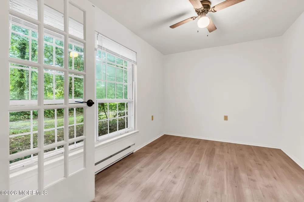 519 Cheshire Court Manchester, NJ 08759
