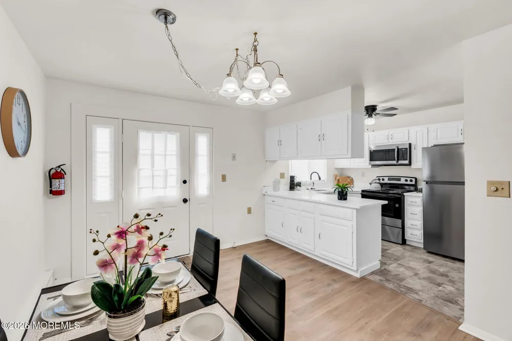 519 Cheshire Court Manchester, NJ 08759
