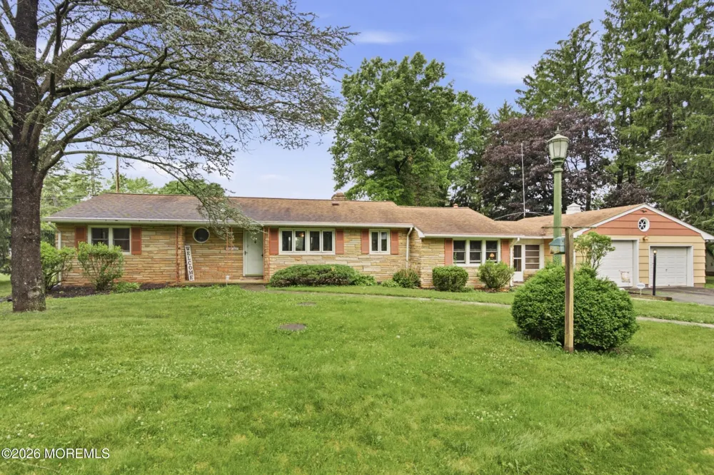 44 Burnt Hill Road Montgomery, NJ 08502