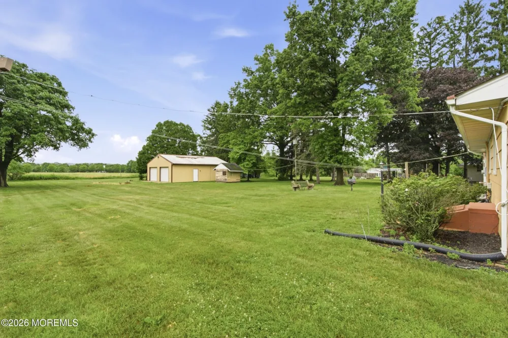 44 Burnt Hill Road Montgomery, NJ 08502