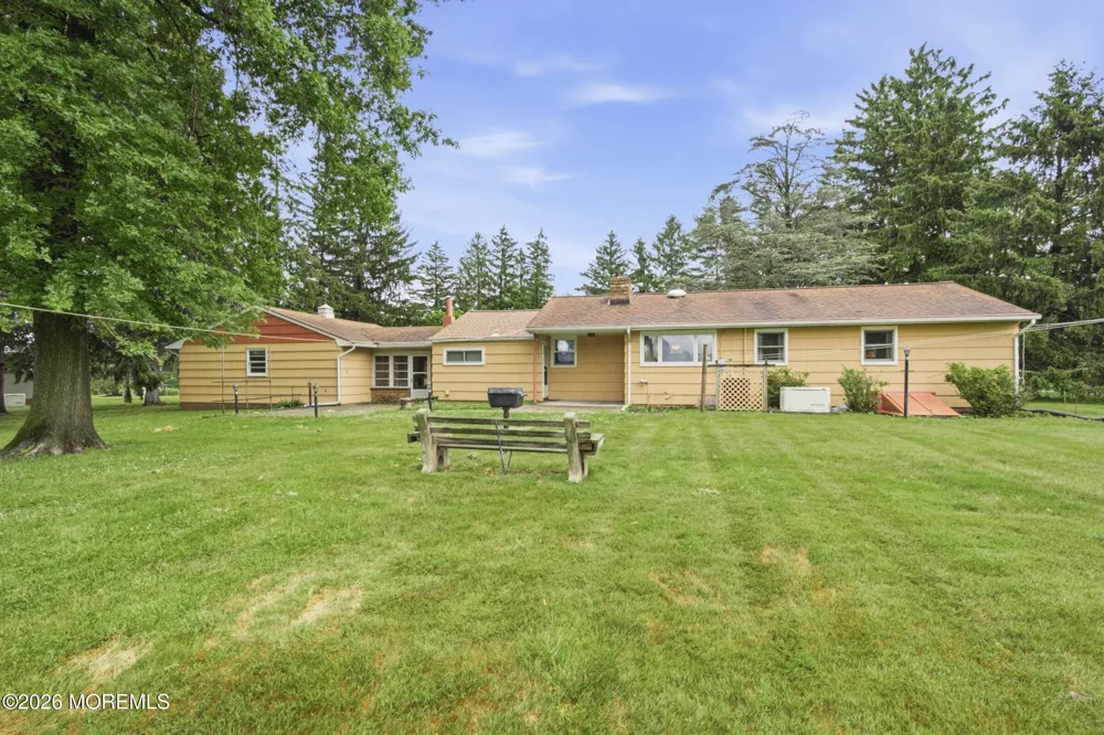 44 Burnt Hill Road Montgomery, NJ 08502