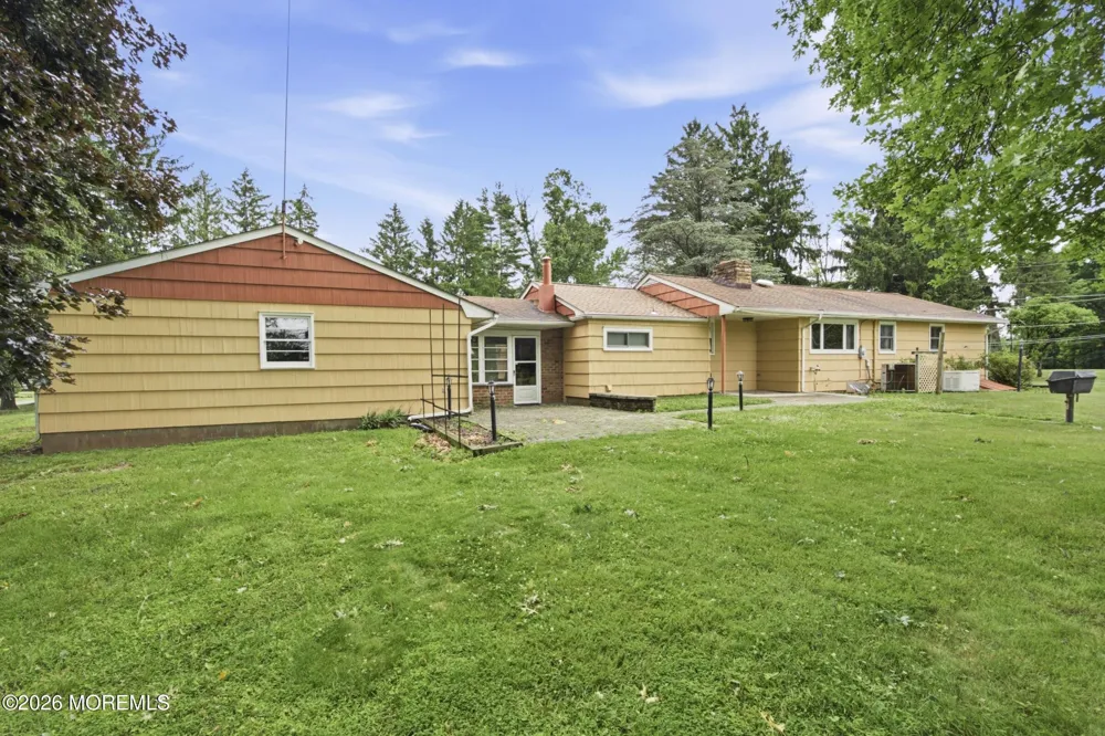 44 Burnt Hill Road Montgomery, NJ 08502