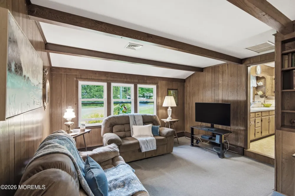 44 Burnt Hill Road Montgomery, NJ 08502