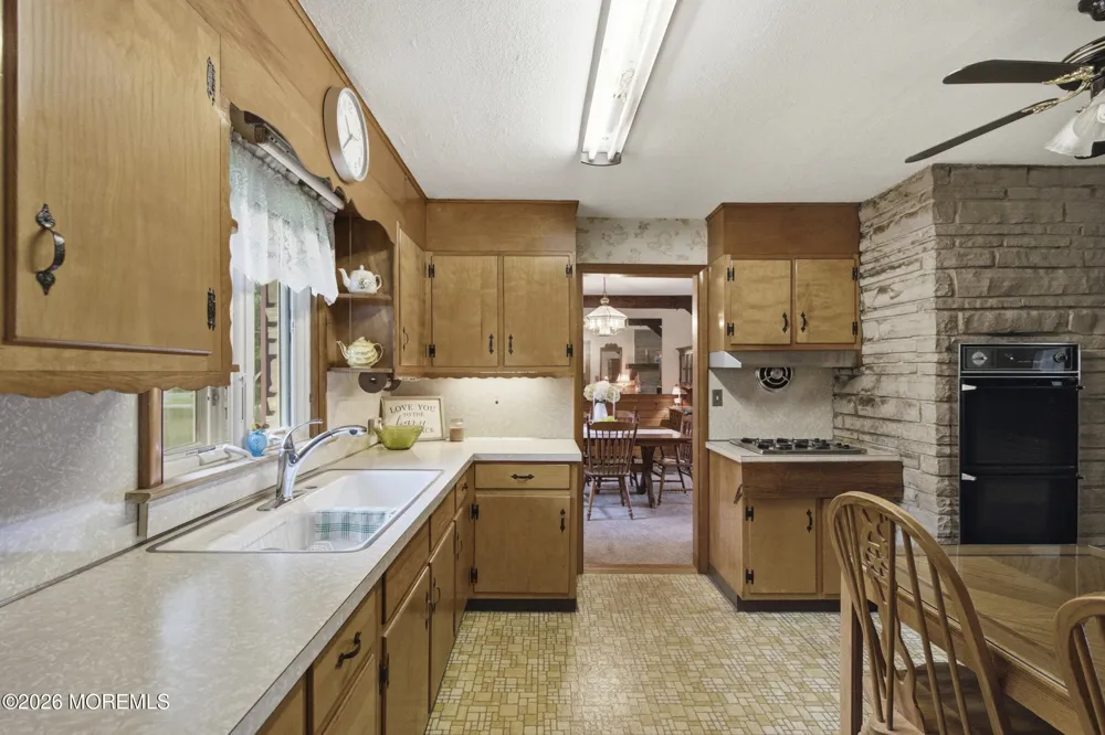 44 Burnt Hill Road Montgomery, NJ 08502