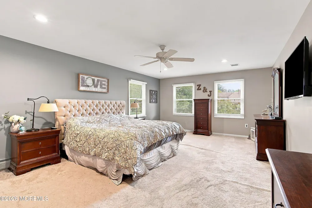 11 Sir Paul Court Middletown, NJ 07748