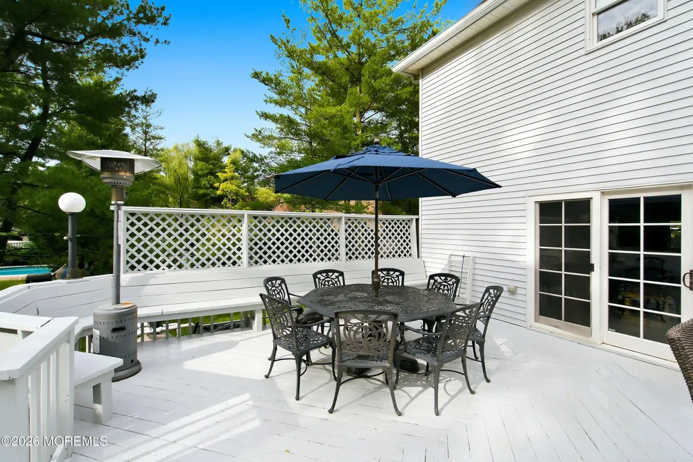11 Sir Paul Court Middletown, NJ 07748