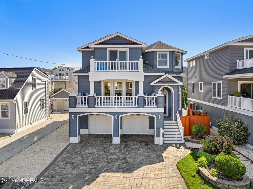 226 13th Street Surf City, NJ 08008