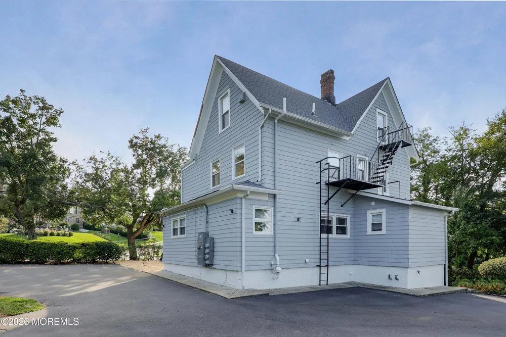 62 Ocean Boulevard #1 Atlantic Highlands, NJ 07716