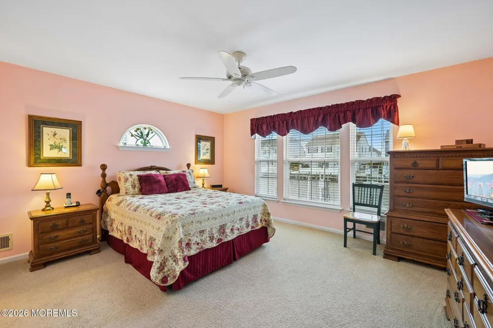 18 Peaksail Drive Bayville, NJ 08721