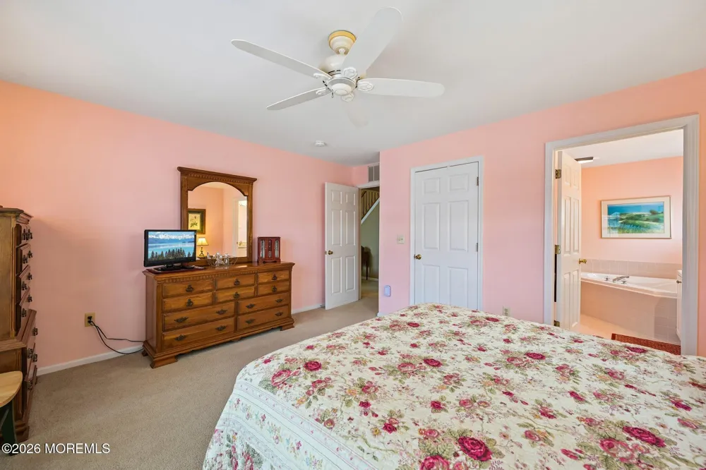 18 Peaksail Drive Bayville, NJ 08721