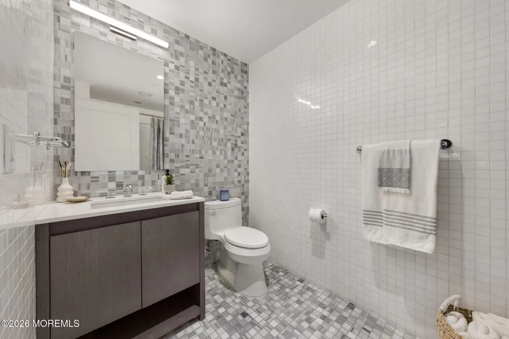 15 Morris Avenue #218 Long Branch, NJ 07740