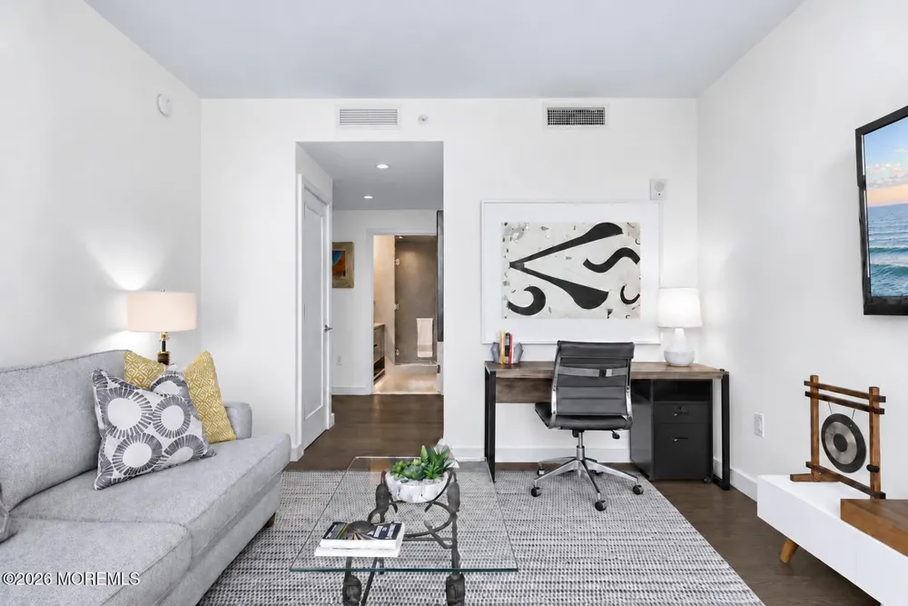 15 Morris Avenue #218 Long Branch, NJ 07740