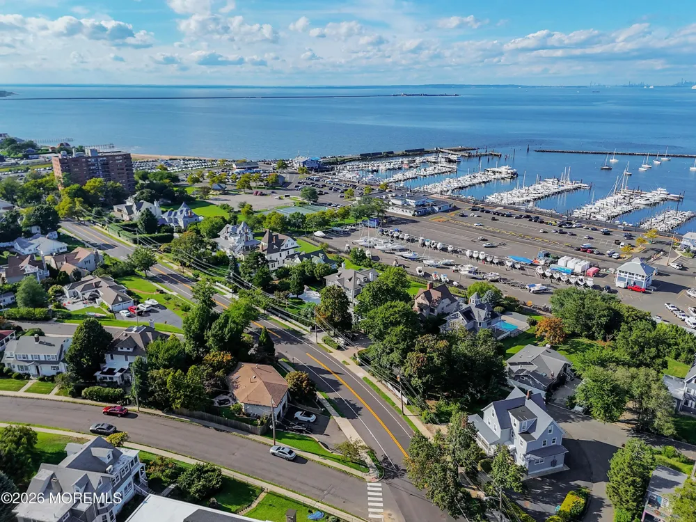 62 Ocean Boulevard #3 Atlantic Highlands, NJ 07716