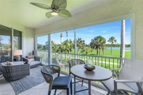 4120 Bayhead Drive #105