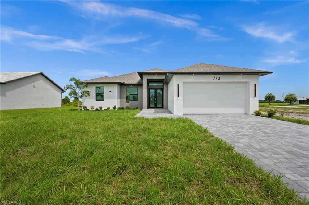 773 Nina Avenue S Lehigh Acres, FL 33974