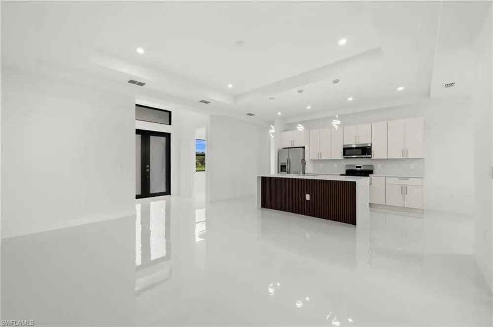 773 Nina Avenue S Lehigh Acres, FL 33974