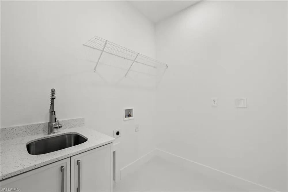 773 Nina Avenue S Lehigh Acres, FL 33974