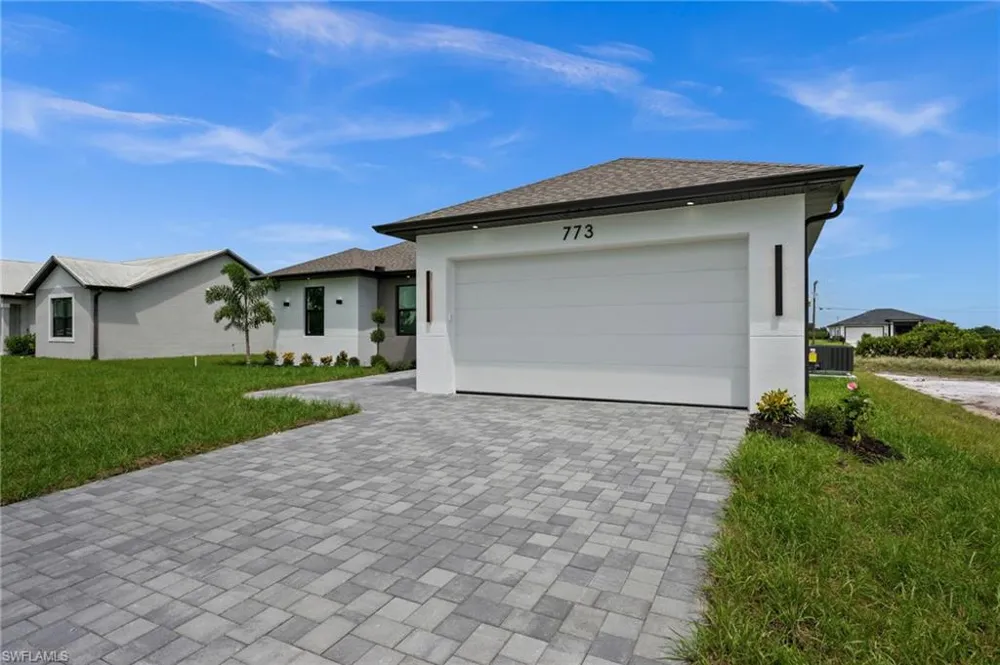 773 Nina Avenue S Lehigh Acres, FL 33974