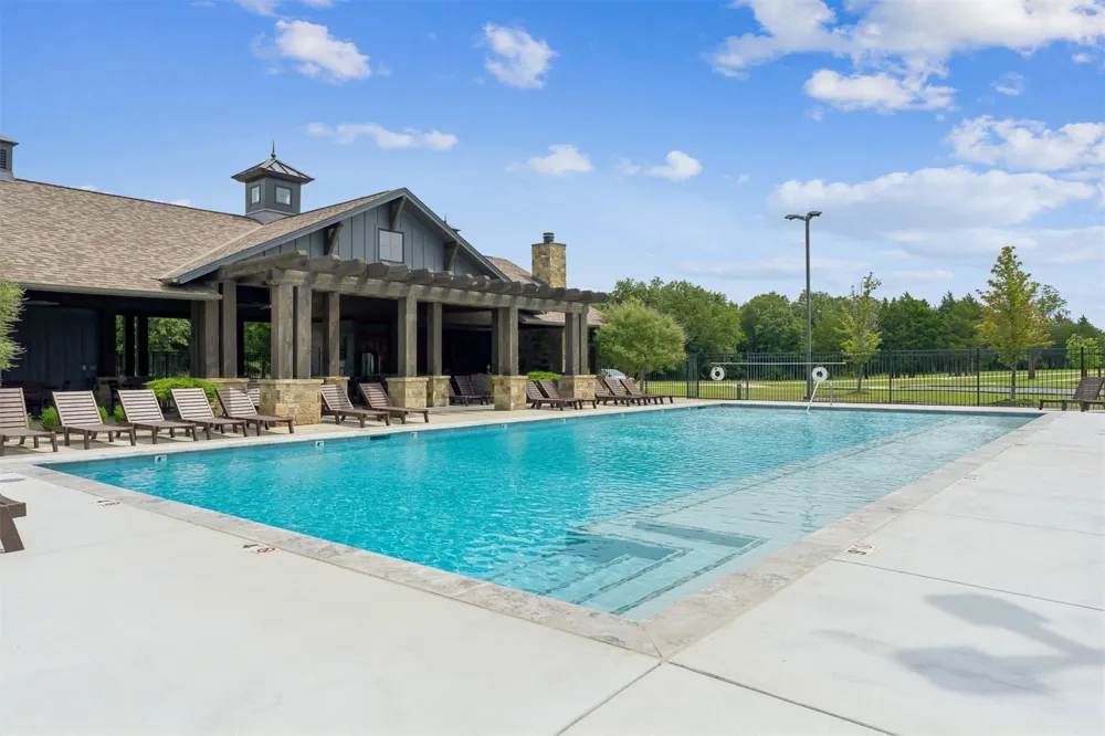 223 Patriot Pointe Eufaula, OK 74432