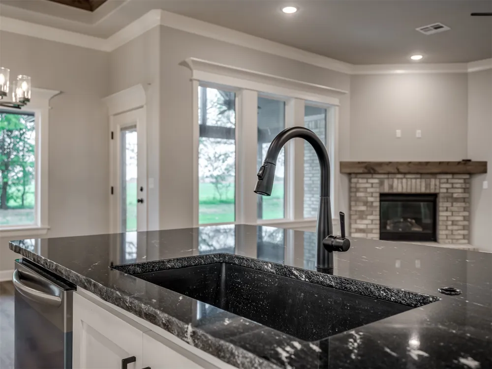 13777 58th EastAvenue Collinsville, OK 74021