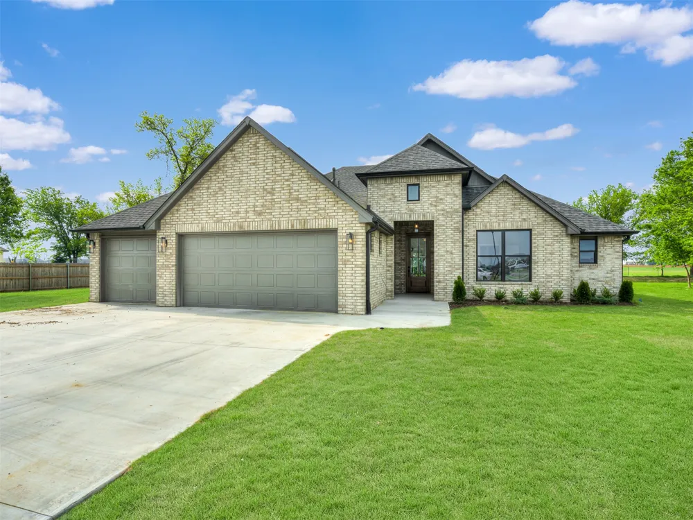 13777 58th EastAvenue Collinsville, OK 74021