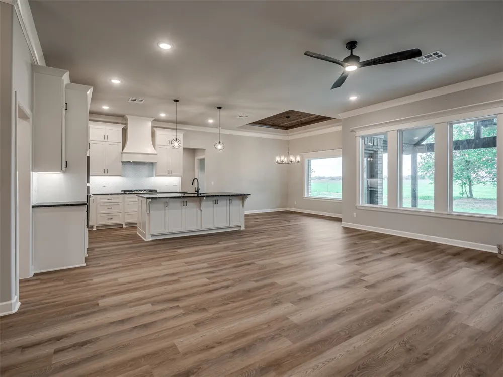 13777 58th EastAvenue Collinsville, OK 74021