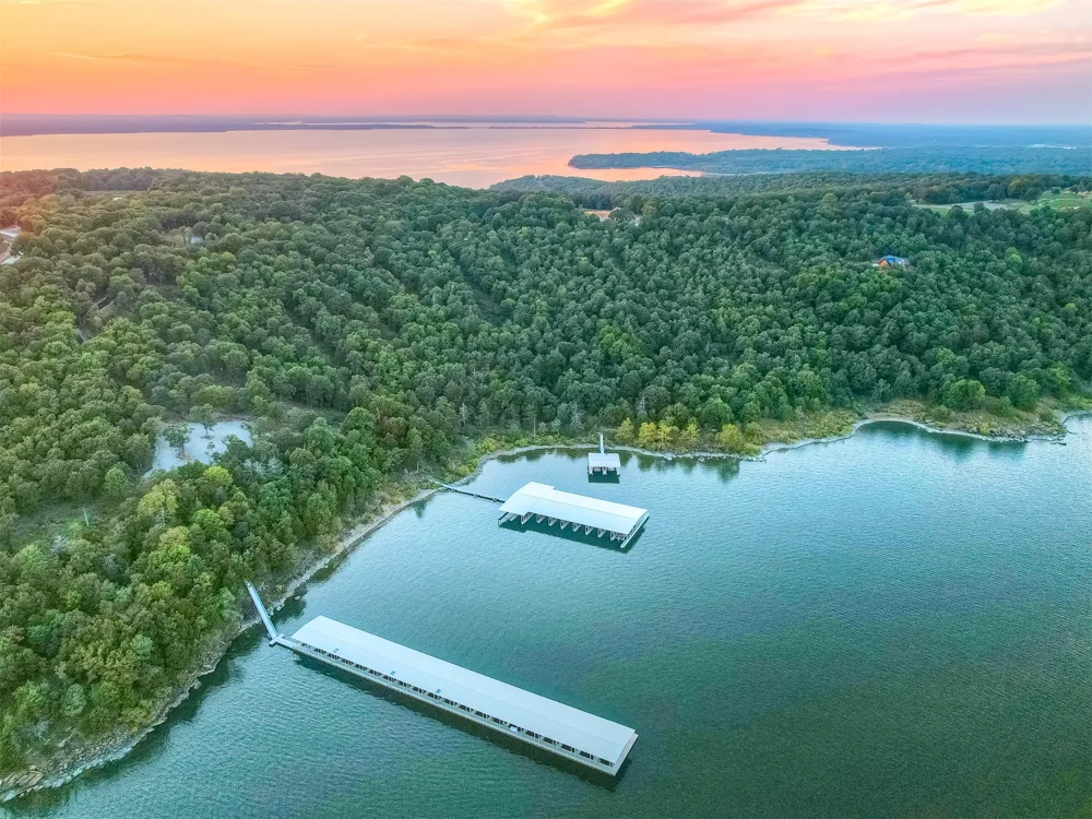 148 Patriot Pointe Eufaula, OK 74432