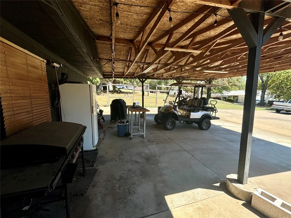 33857 E 713 DRIVE Wagoner, OK 74467