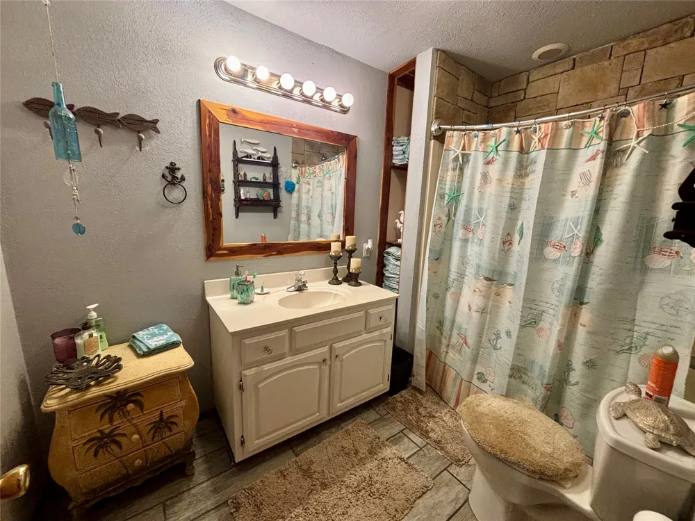 33857 E 713 DRIVE Wagoner, OK 74467