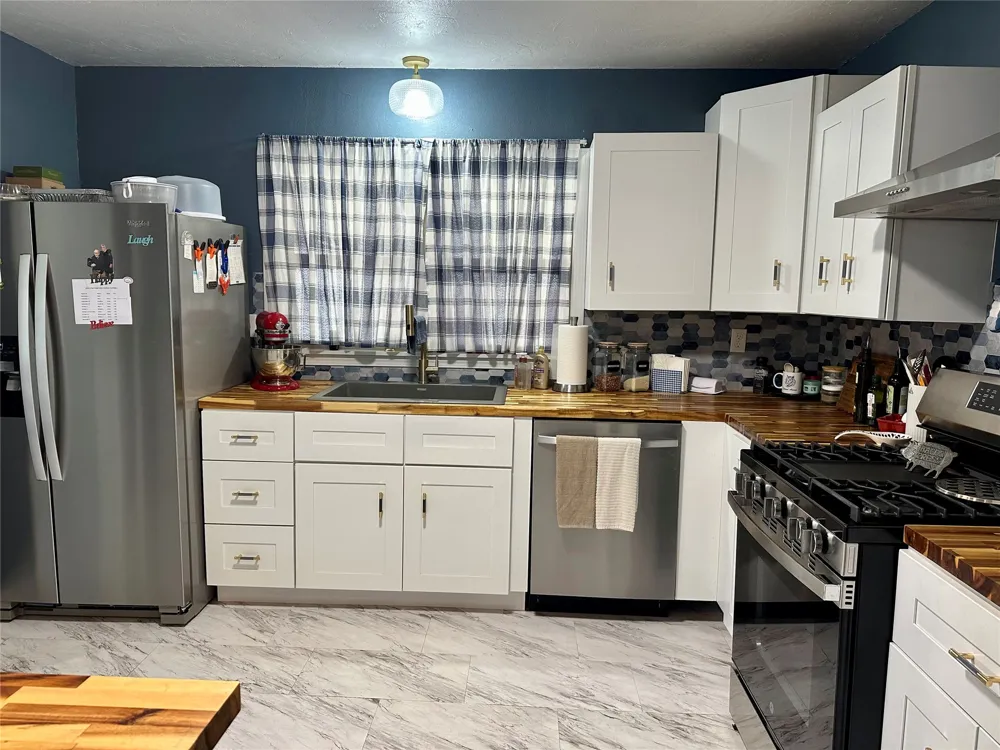 131 S Hyden Avenue Stratford, OK 74872